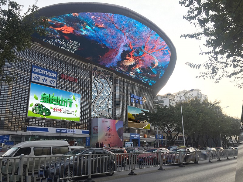 全彩led透明屏主要應(yīng)用在哪些地方？